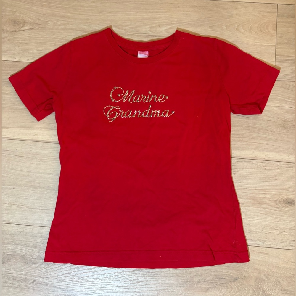 Vintage y2k “Marine Grandma” Tee